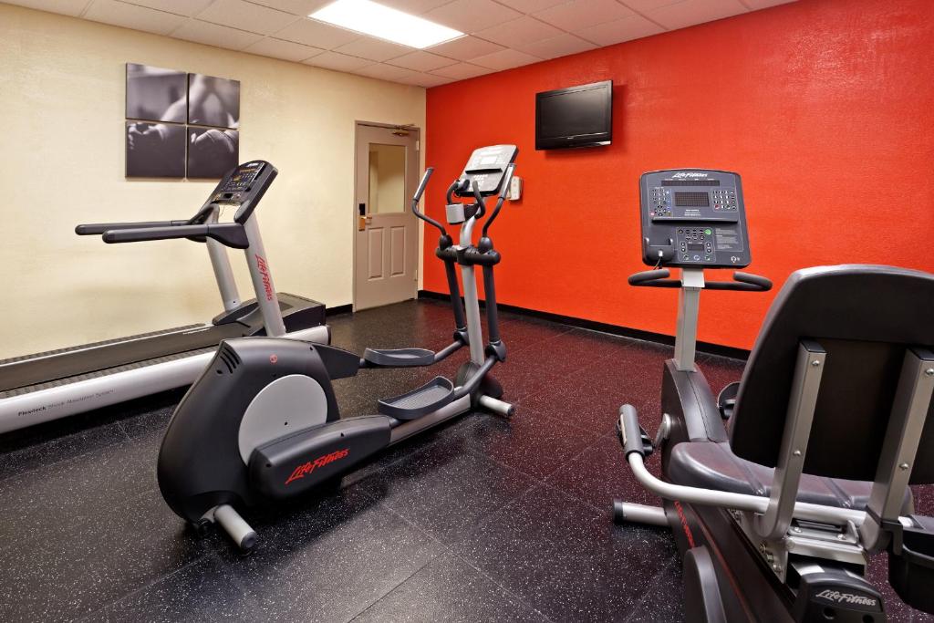 Country Inn & Suites by Radisson Frackville (Pottsville) PA image 17